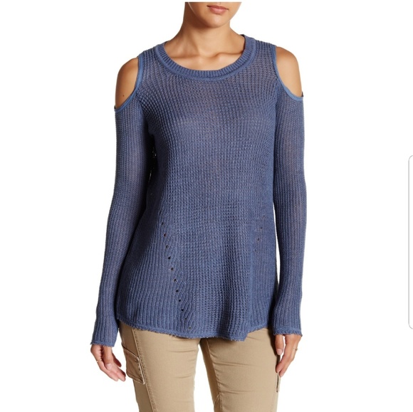 Willow & Clay Sweaters - Willow & Clay Cold Shoulder Grey Sweater